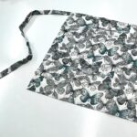 Short apron